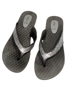 Capelli of New York Black Sparkle Thong Wedge Sole Sandals Sz 11